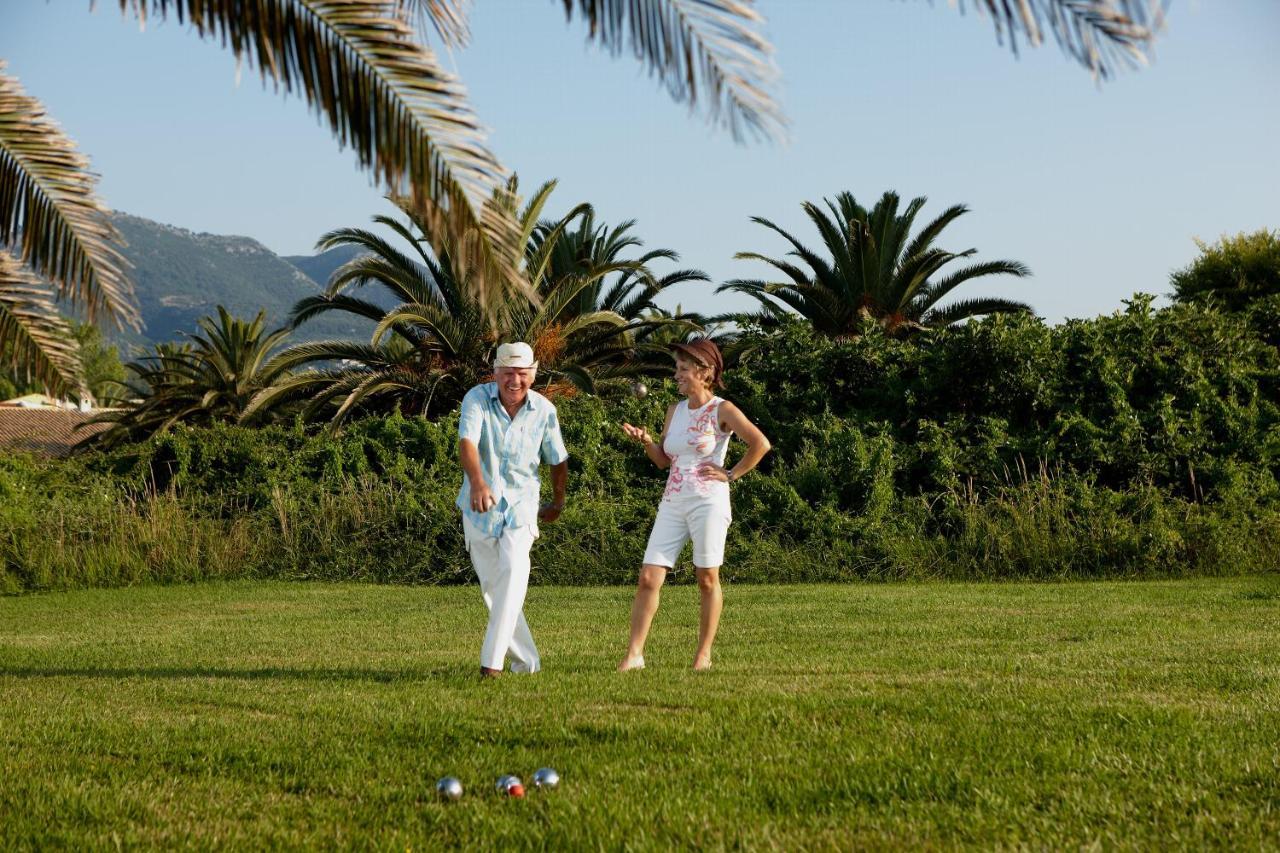 St.George'S Bay Country Club & Spa Akharavi Extérieur photo